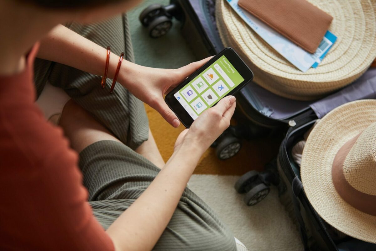 Tiendas Online 4 Using mobile app